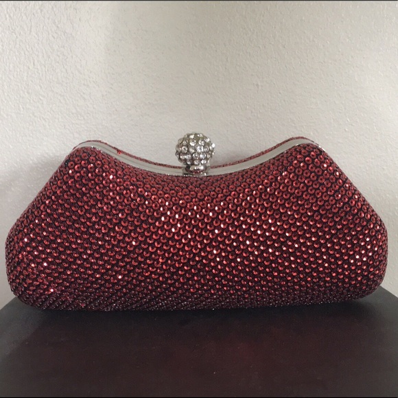 La Regale Handbags - La Regale red sequined clutch